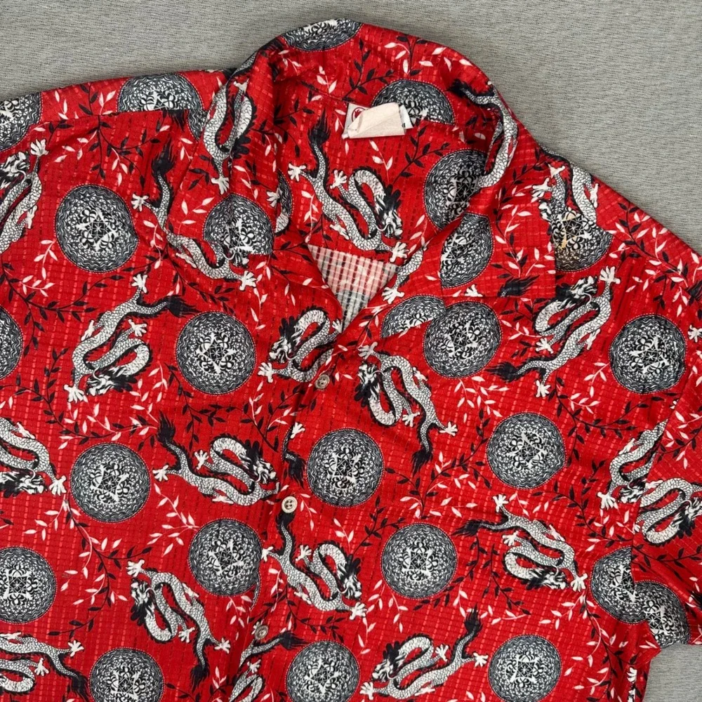 VTG Third Rail Dragon Mandala Print Shirt Mens XL‎ Red Short Sleeve Made in USA